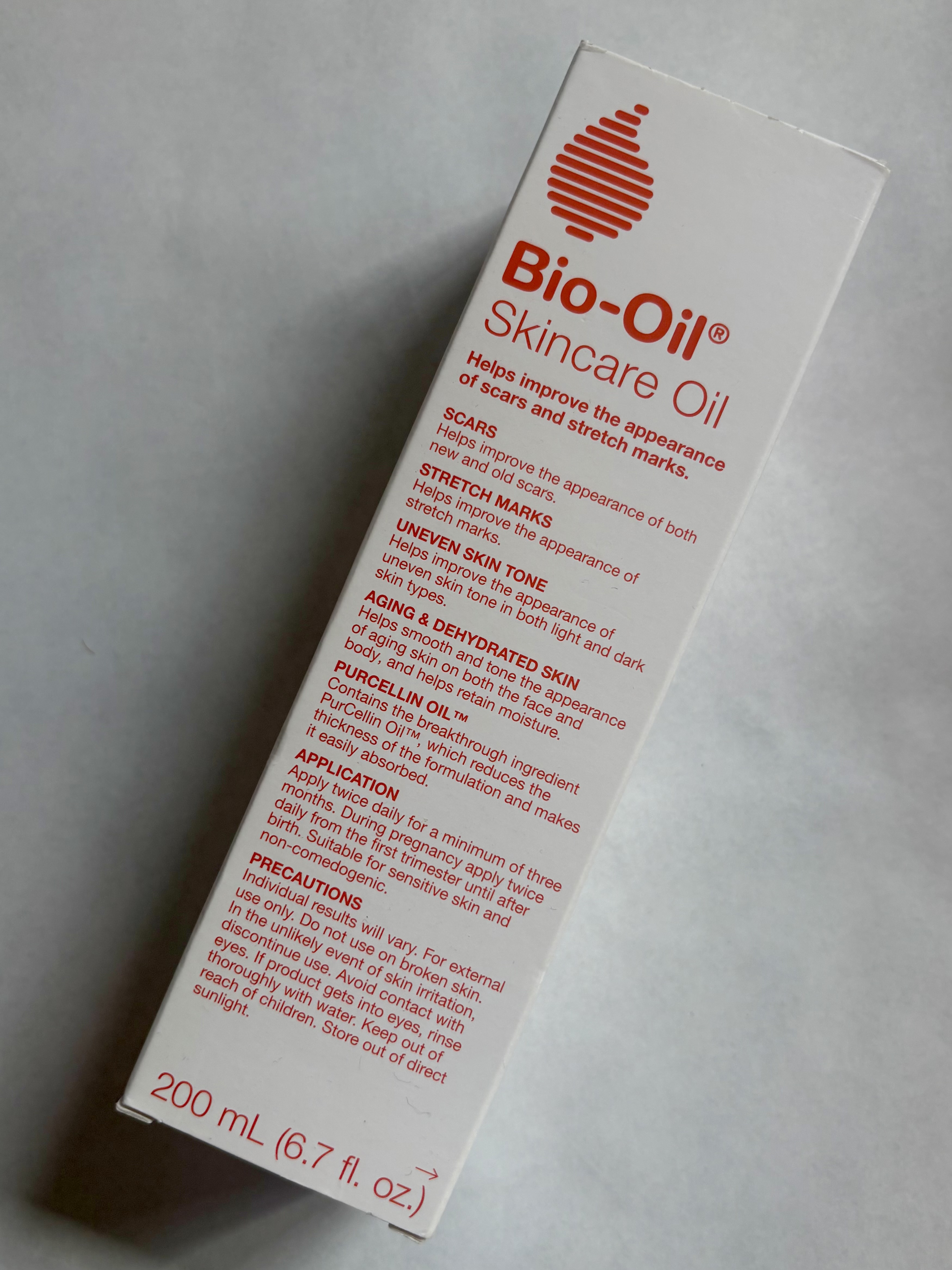 Bio-Oil Skincare Body Oil Serum, Face and Body Moisturizer with Vitamin E & A, for Scars, Stretch Marks, Sensitive Skin, All Skin Types, Dermatologist Recommended, Non-Comedogenic, 6.7 Oz