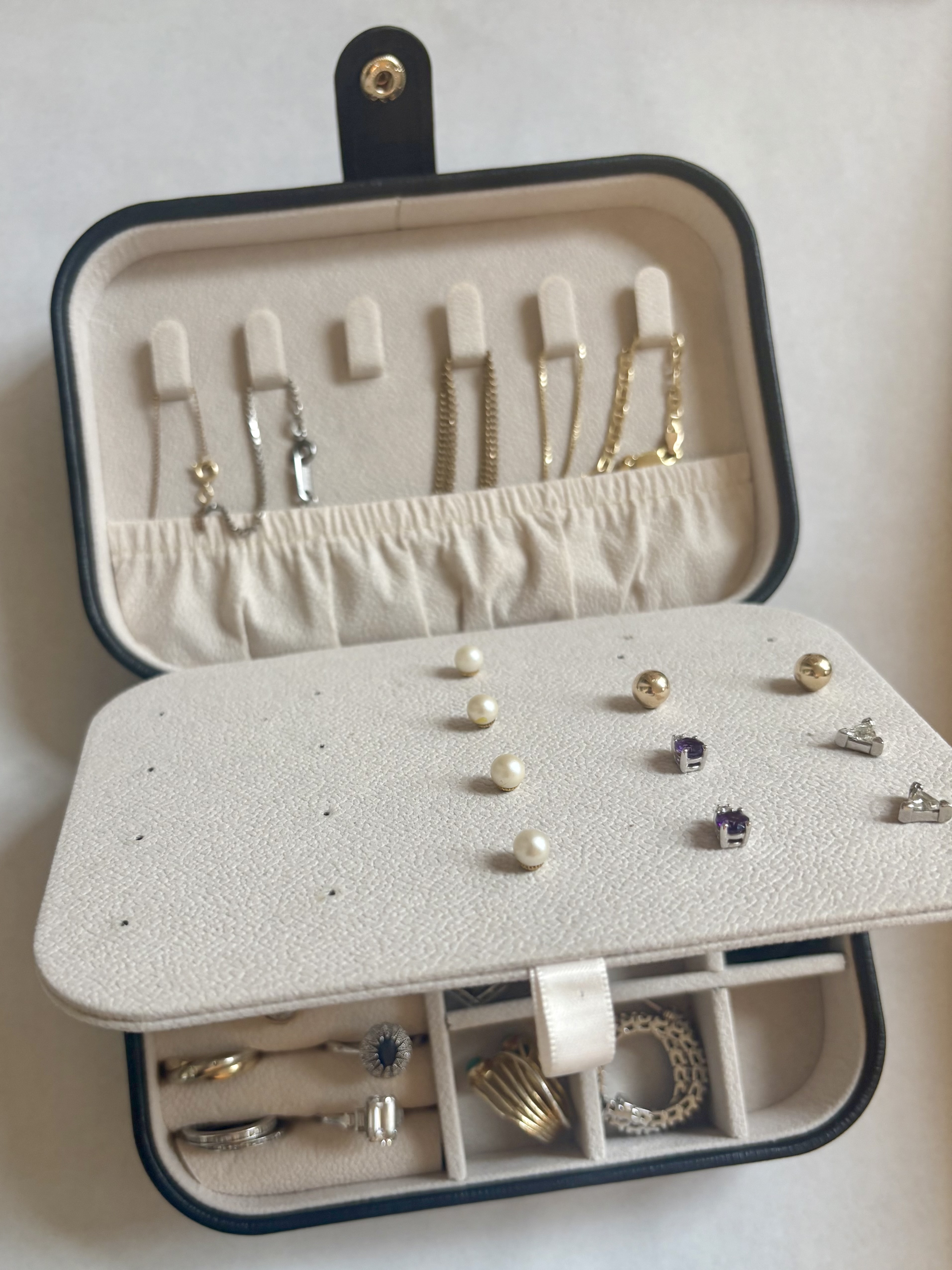 Small Jewelry Box Necklace Ring Storage Organizer Mini Jewelry case Double Layer Travel Jewelry Organizer for Women Girls Gift/Black