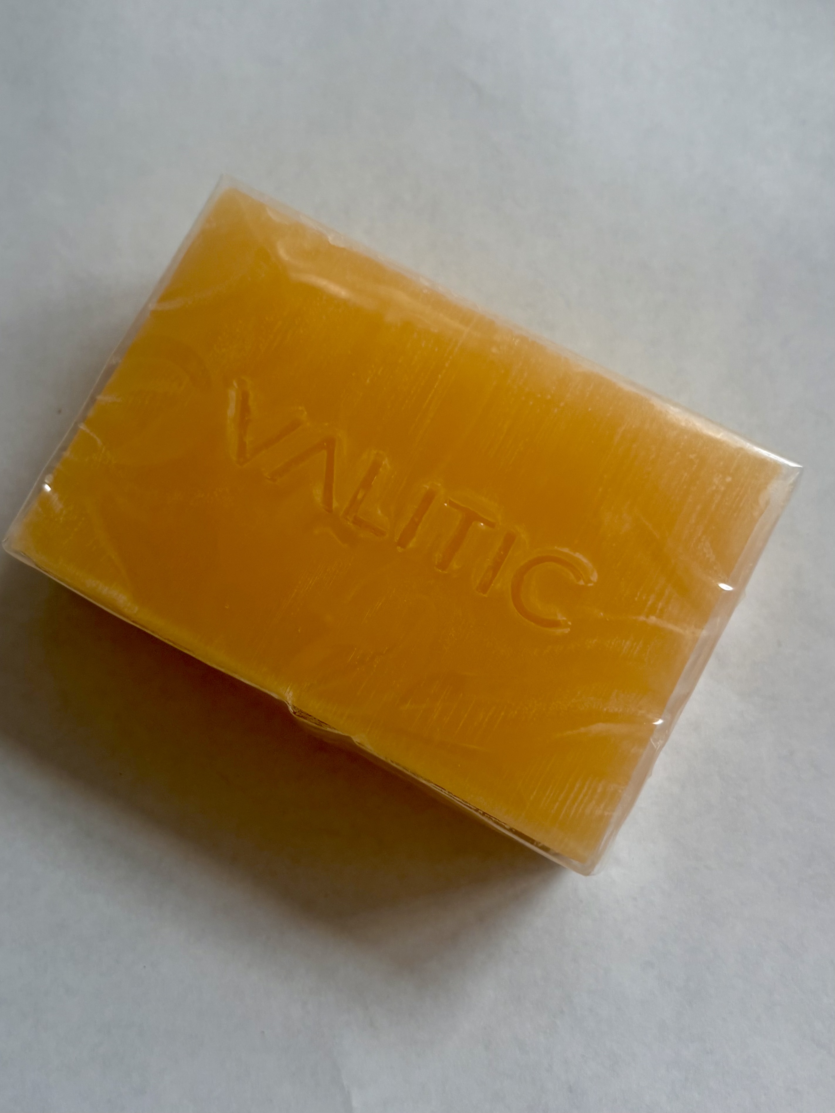 VALITIC Kojic Acid Dark Spot Remover Soap Bars with Vitamin C, Retinol, Collagen, Turmeric - Original Japanese Complex Infused with Hyaluronic Acid, Vitamin E, Shea Butter, Castile Olive Oil - 5 Pack