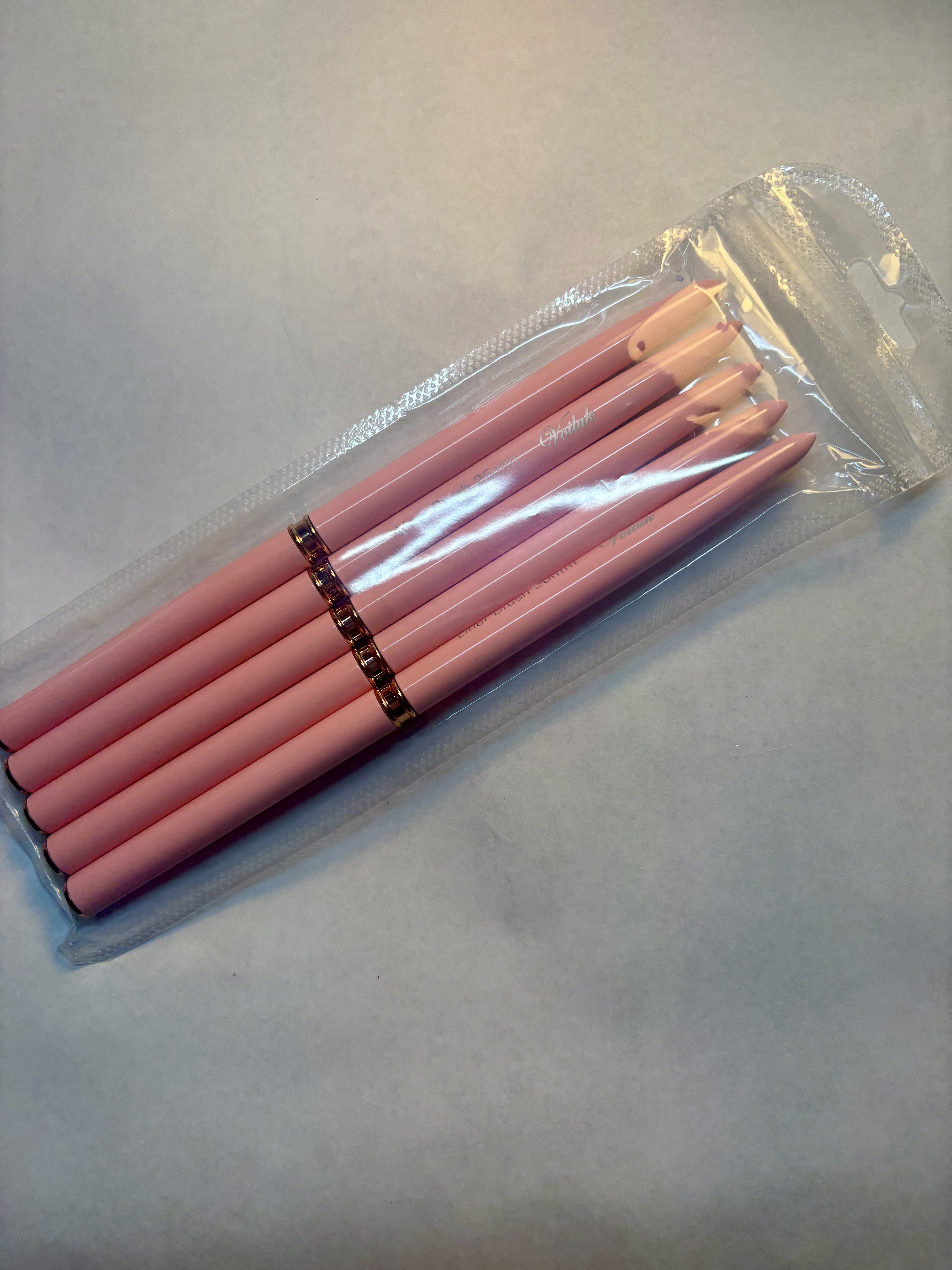 5pcs Nail Art Liner Brushes, Liner Brush For Nails Gel, Painting Art Design Brush Set Nail Dotting Drawing Tool For Long Lines, Thin Details, Fine Drawing Sizes 7/9/11/15/25 mm (Pink)